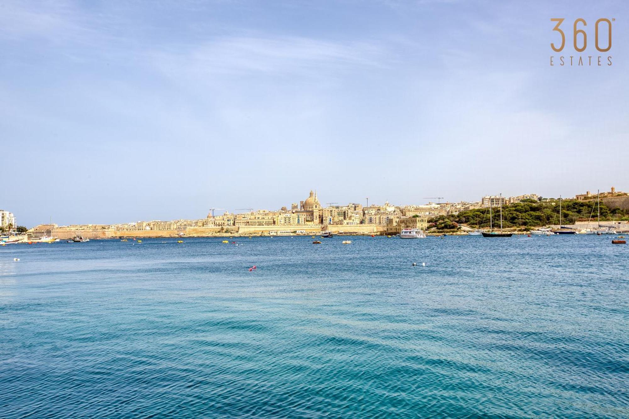 Stunning Maltese In The Heart Of By 360 Estates * Sliema